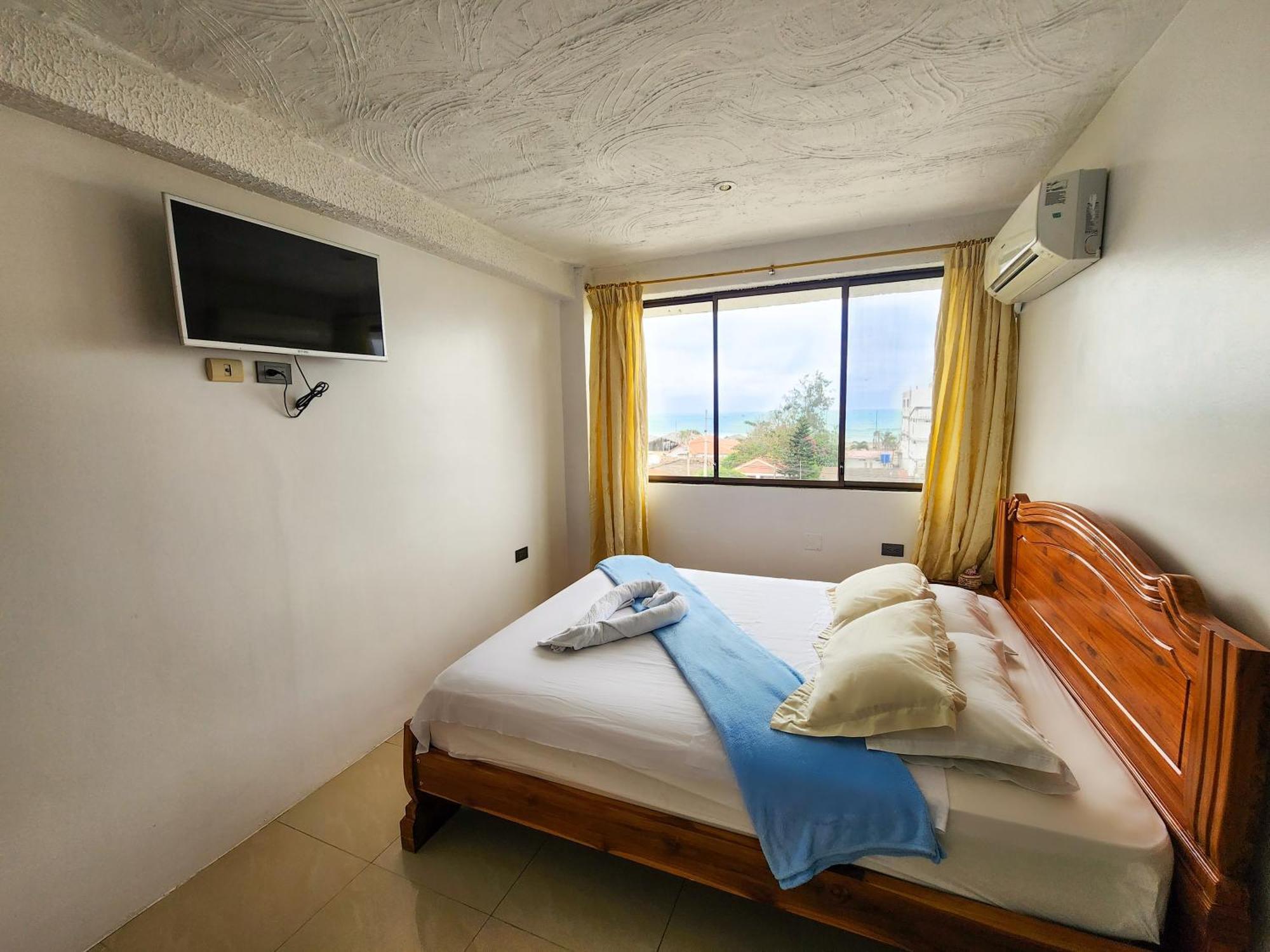 Hostal Poseidon Puerto Cayo Buitenkant foto